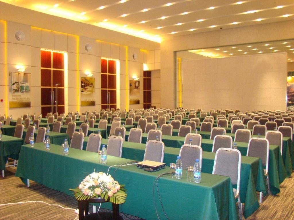 Jingjiang Inn Select Shanghai New Hongqiao Exterior foto